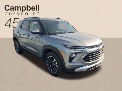 Used 2025 Chevrolet TrailBlazer LT FWD image 38