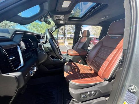 Used 2024 GMC Sierra 2500 Denali Ultimate w/ Max Trailering Package image 10