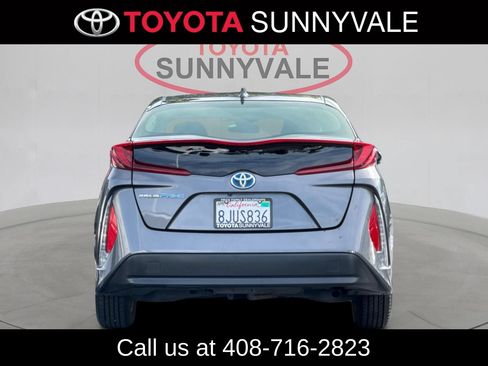 Used 2019 Toyota Prius Prime Premium FWD image 8
