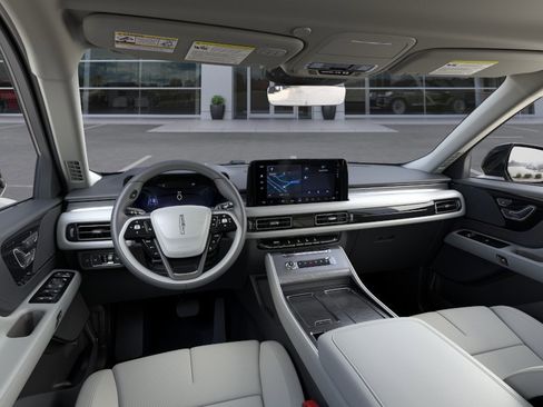 New 2026 Lincoln Aviator AWD image 9
