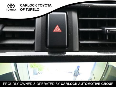 Used 2020 Toyota 4Runner TRD Off-Road AWD/4WD image 14