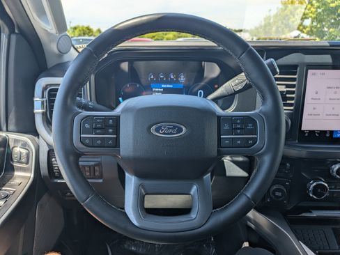 Certified 2025 Ford F250 Lariat w/ Lariat Ultimate Package AWD/4WD image 28