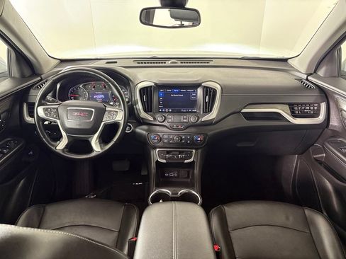 Used 2024 GMC Terrain SLT FWD image 40