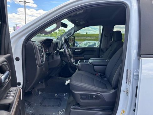 Used 2022 Chevrolet Silverado 2500 LT w/ Convenience Package AWD/4WD image 9