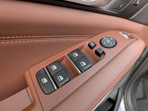 Certified 2024 BMW X5 sDrive40i w/ Parking Assistance Package image 29