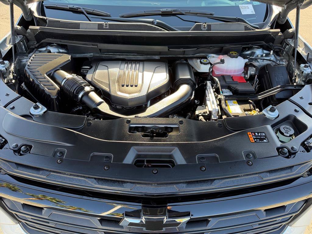 Used 2026 Chevrolet Traverse LT w/ Midnight/Sport Edition FWD image 25