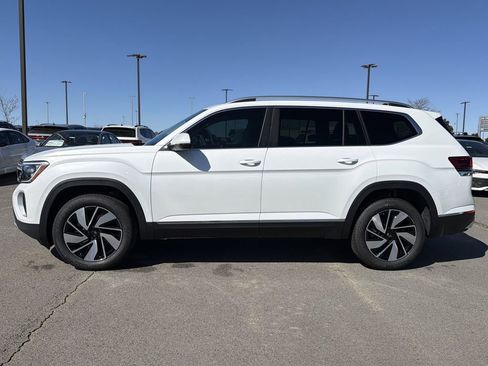 New 2026 Volkswagen Atlas SEL image 2