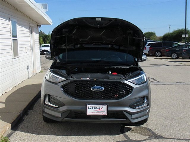 Used 2022 Ford Edge ST AWD/4WD image 6