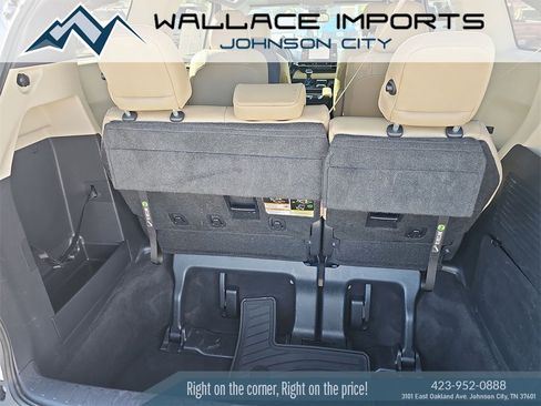 Used 2021 Toyota Sienna XLE image 48