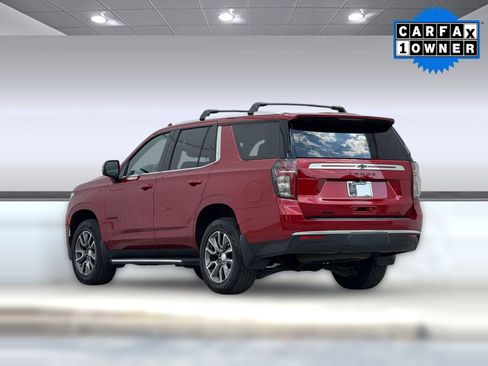 Used 2022 Chevrolet Tahoe LT w/ LT Signature Package AWD/4WD image 3
