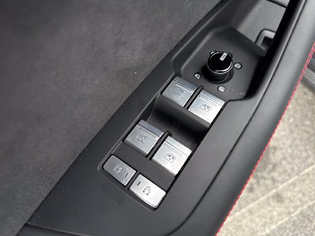 Used 2025 Audi S6 Premium Plus AWD/4WD image 26