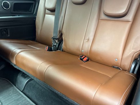 Used 2019 Subaru Ascent Touring w/ Popular Package #3 image 35