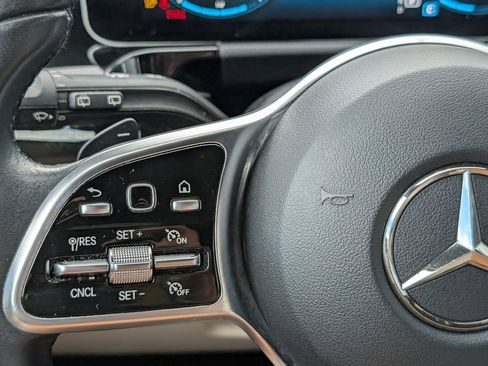 Certified 2021 Mercedes-Benz GLA 250 4MATIC image 27