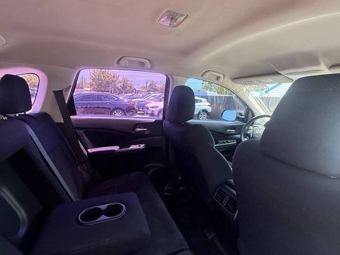 Used 2015 Honda CR-V LX image 16