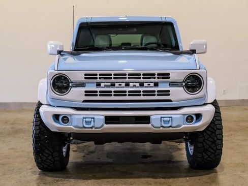 Used 2025 Ford Bronco Heritage Edition image 2