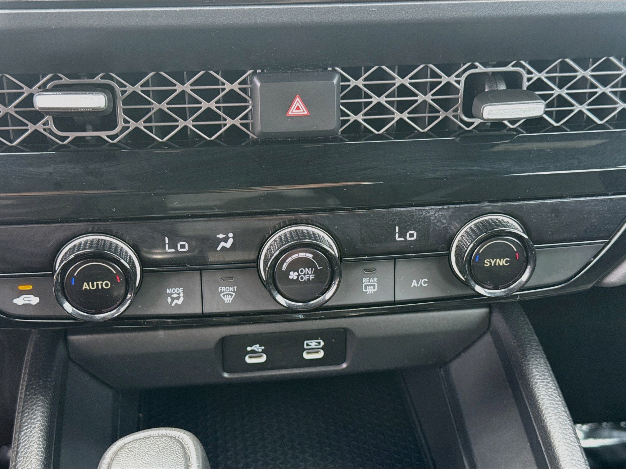 Used 2024 Honda Accord Sport image 14