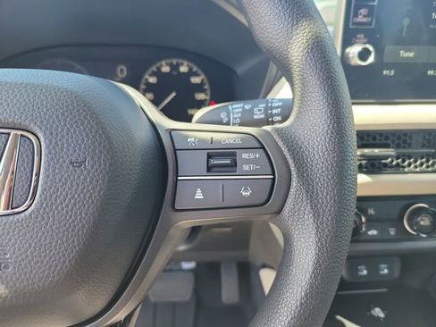 Certified 2026 Honda HR-V LX image 16