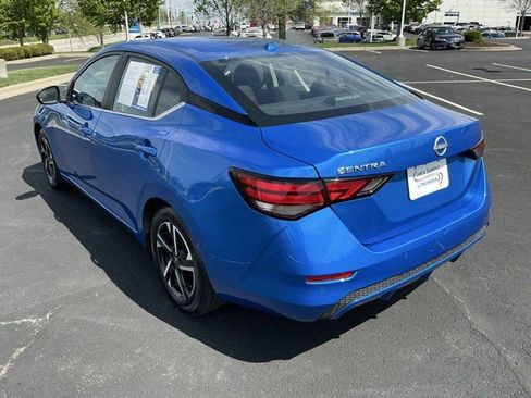 Used 2025 Nissan Sentra SV FWD image 7