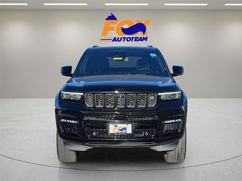 Used 2023 Jeep Grand Cherokee L Summit image 8