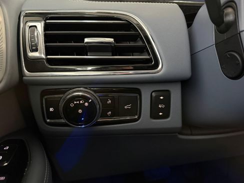 Used 2020 Lincoln Navigator L Black Label image 40