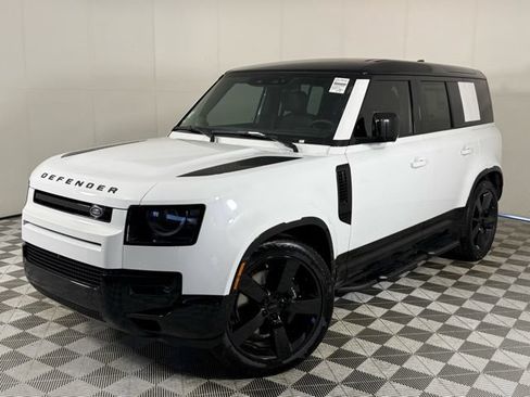 New 2026 Land Rover Defender 110 V8 AWD/4WD image 3