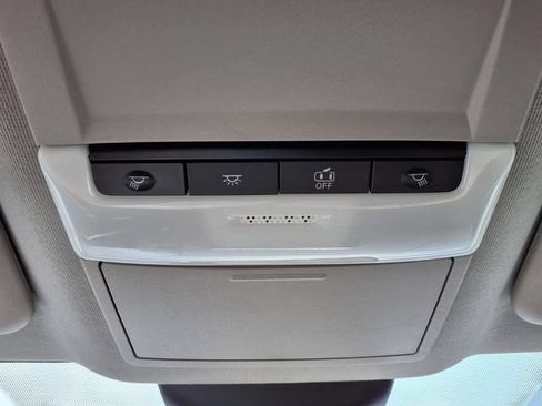 Used 2023 Nissan Sentra SV FWD image 14