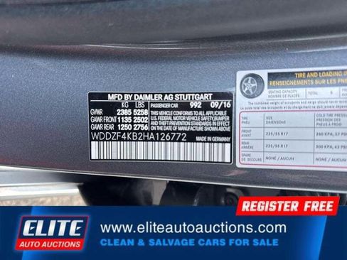 Used 2017 Mercedes-Benz E 300 4MATIC image 17