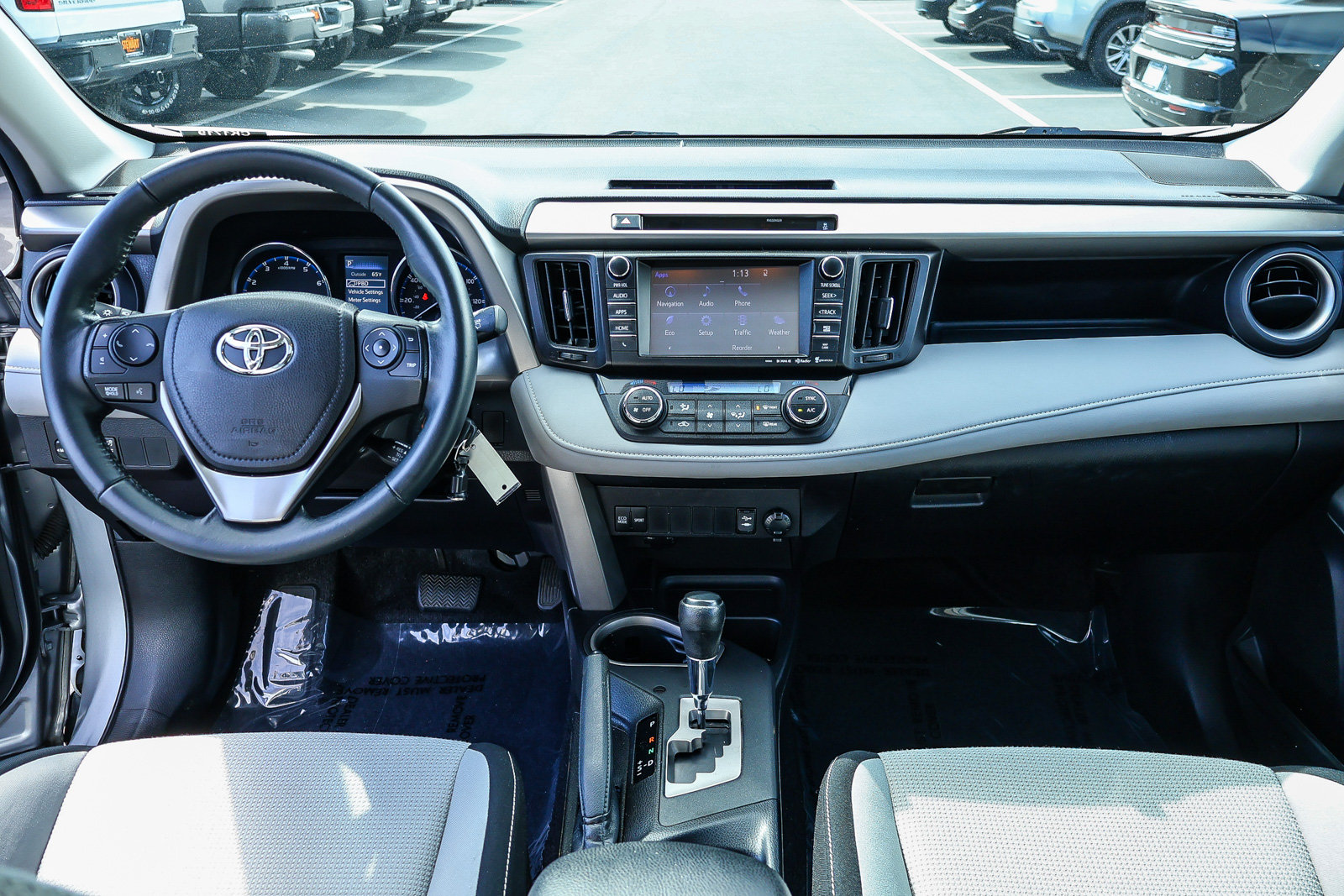 Used 2016 Toyota RAV4 XLE AWD/4WD image 8