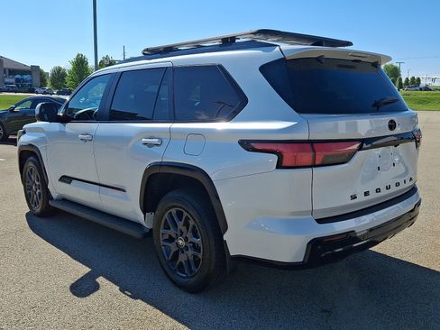 Certified 2026 Toyota Sequoia Platinum AWD/4WD image 4