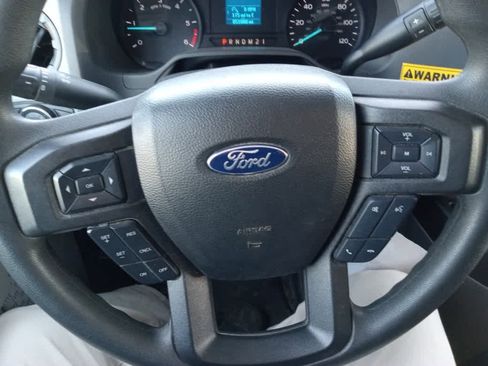 Used 2025 Ford E-350 and Econoline 350 Super Duty w/ Power Equipment Group image 24