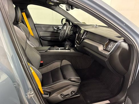 Used 2022 Volvo XC60 T8 Polestar w/ Protection Package Premier AWD/4WD image 17