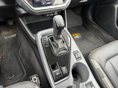 Used 2024 Subaru Crosstrek 2.5i Wilderness w/ Crosstrek Mirror Package AWD/4WD image 25