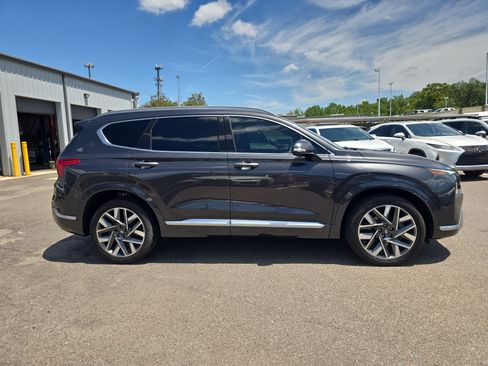 Used 2022 Hyundai Santa Fe Calligraphy w/ Cargo Package FWD image 9