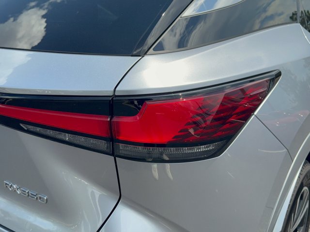 Used 2023 Lexus RX 350 Premium w/ Cold Area Package FWD image 10