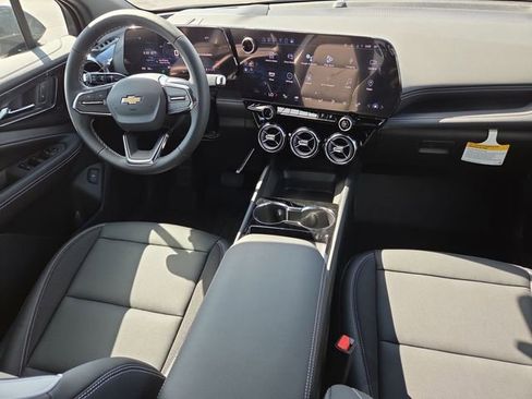 New 2025 Chevrolet Blazer EV LT image 27