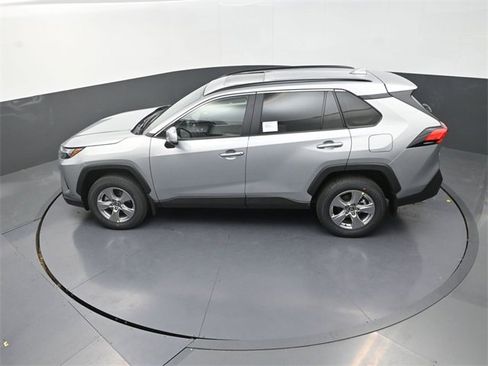 New 2025 Toyota RAV4 XLE image 22