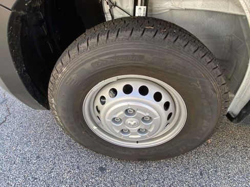 Used 2025 RAM ProMaster 2500 image 38