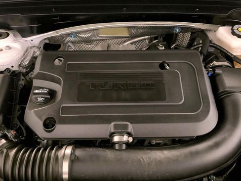 Used 2025 Buick Envision Preferred AWD/4WD image 30