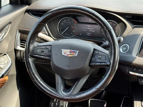 Used 2019 Cadillac XT4 Sport FWD image 27