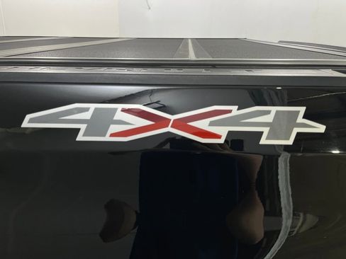 Used 2020 Chevrolet Silverado 1500 LT w/ True North Edition image 44