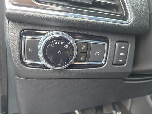 Used 2021 Lincoln Navigator 4WD image 21