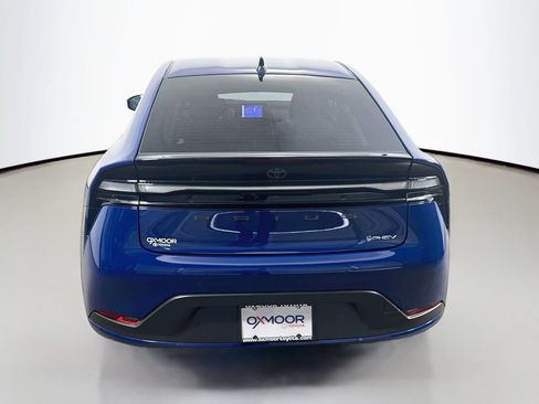 Certified 2026 Toyota Prius Plug-In Hybrid FWD image 6