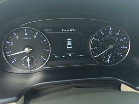 Used 2019 Kia K900 Luxury AWD/4WD image 18