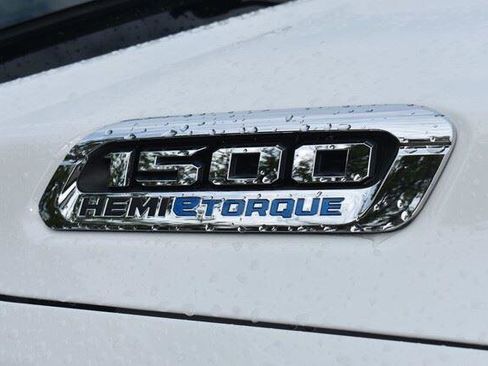 Used 2023 RAM 1500 Limited AWD/4WD image 14