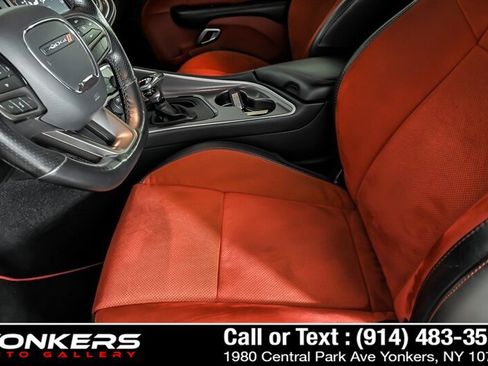 Used 2022 Dodge Challenger R/T Scat Pack RWD image 11