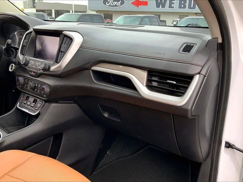 Used 2018 GMC Terrain SLT w/ Preferred Package FWD image 19