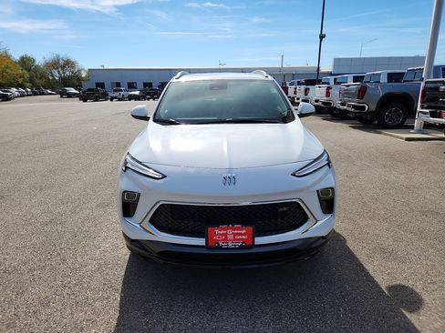 New 2026 Buick Encore GX Sport Touring image 3