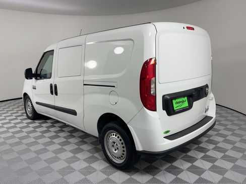 Used 2022 RAM ProMaster City Tradesman image 3