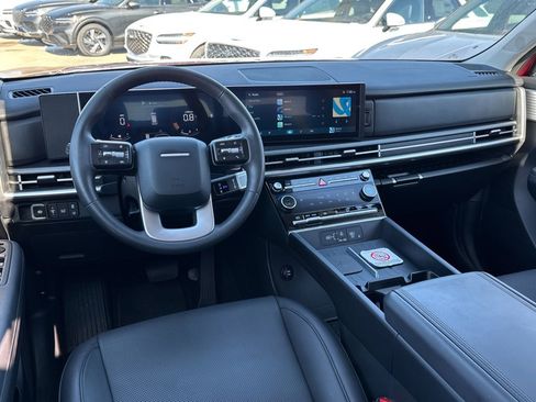 Used 2025 Hyundai Santa Fe XRT image 7