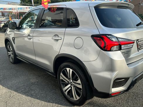 Used 2025 Mitsubishi Outlander Sport AWD image 30